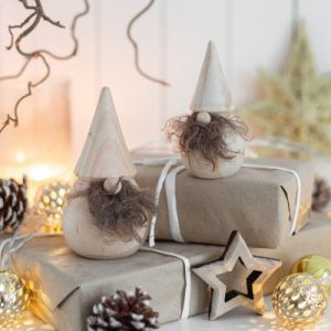 Adorno Gnomo de Madera